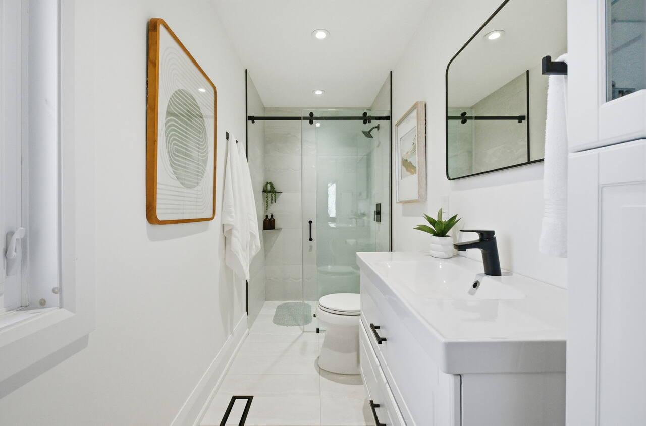 Ensuite bathroom