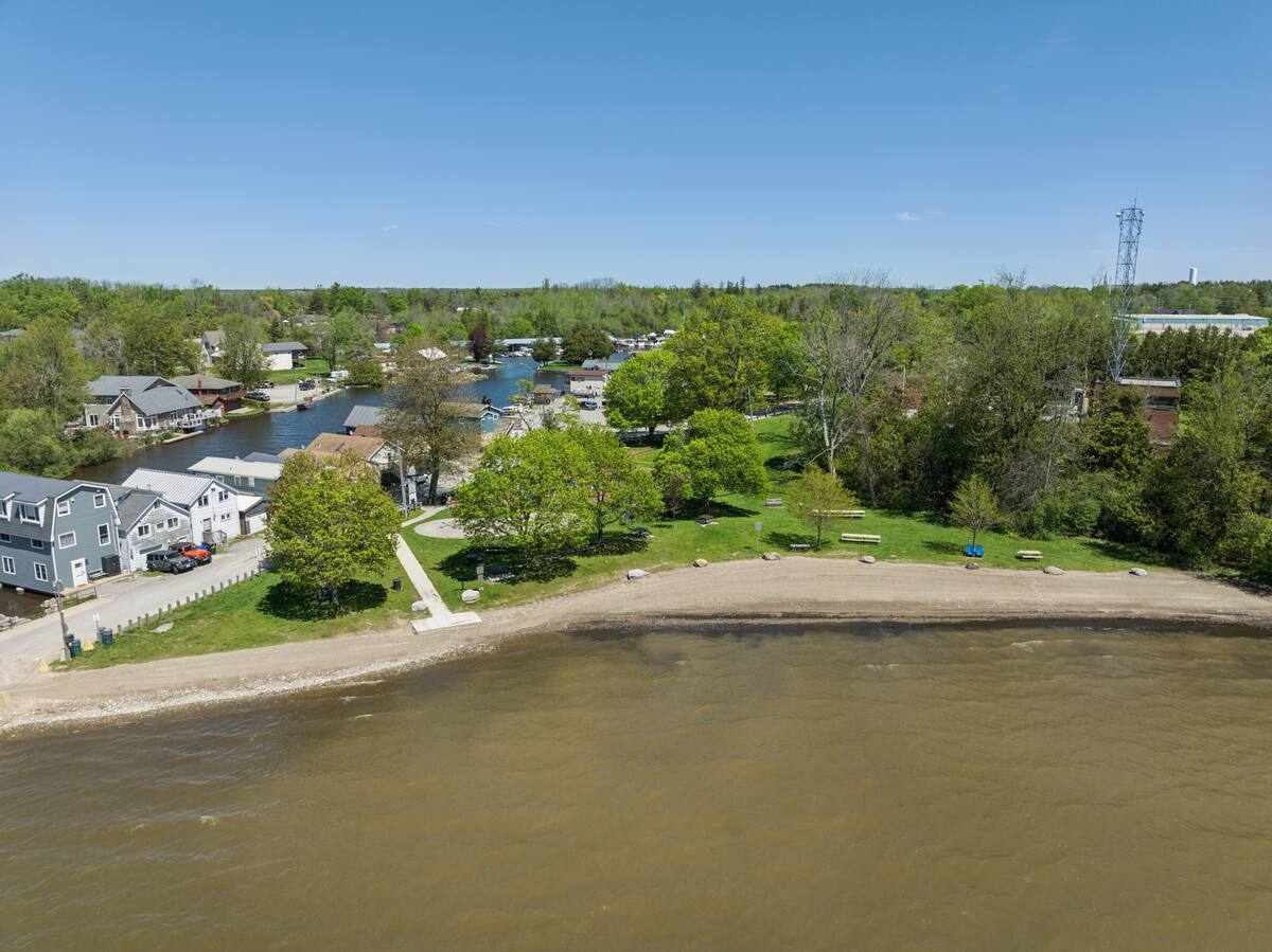 Sandy beach on Lake Simcoe at Beaverton